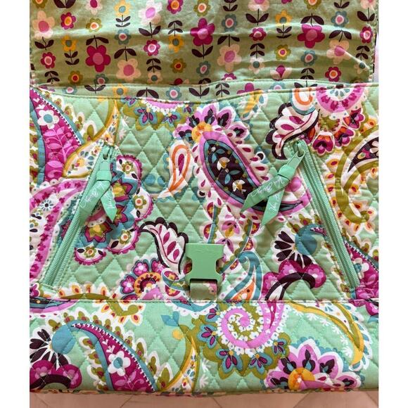 VERA BRADLEY Tutti Frutti Paisley Quilted Cotton Diaper Shoulder Laptop Bag - Picture 4 of 6